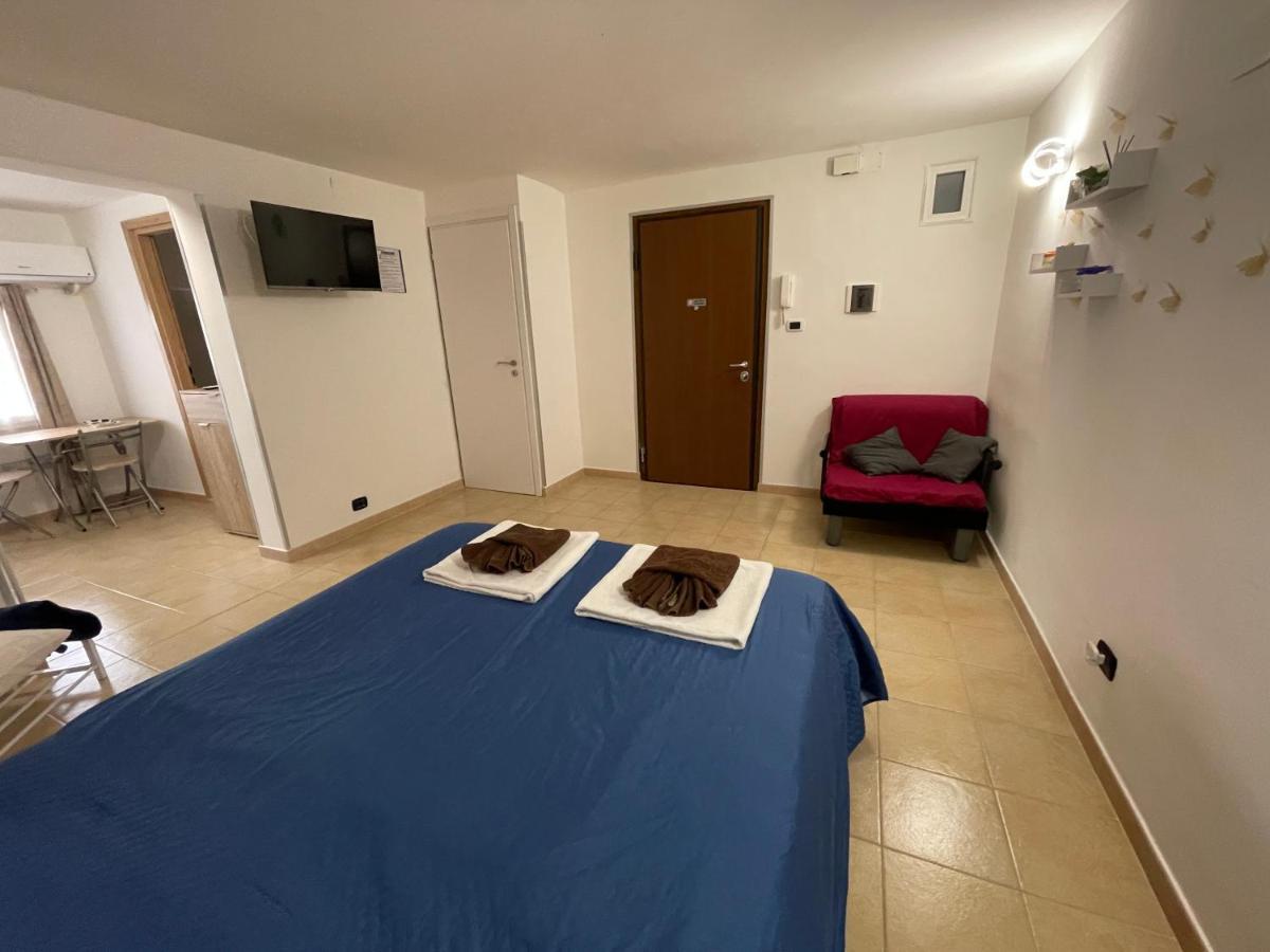 Blanda House Apartment Taranto Exterior photo